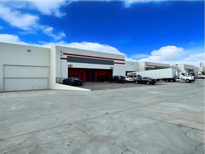 241-317 E Redondo Beach Blvd, Gardena, CA for lease Interior Photo- Image 1 of 8