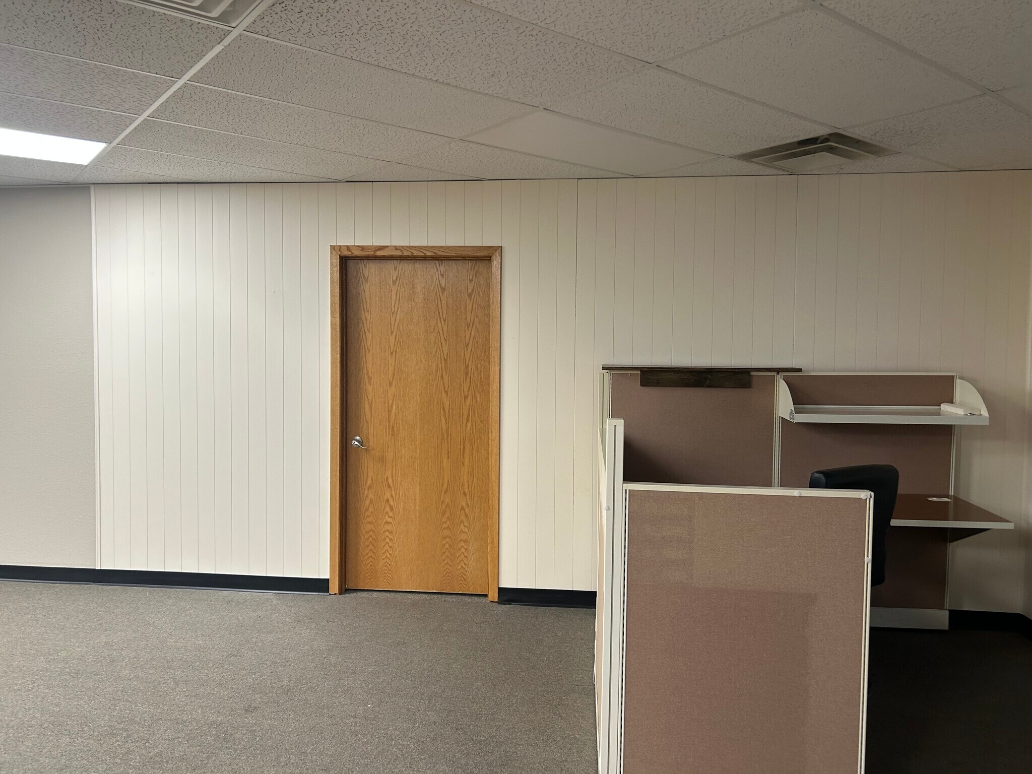 15618 Windrose Ln, Hayward, WI for lease Interior Photo- Image 1 of 5