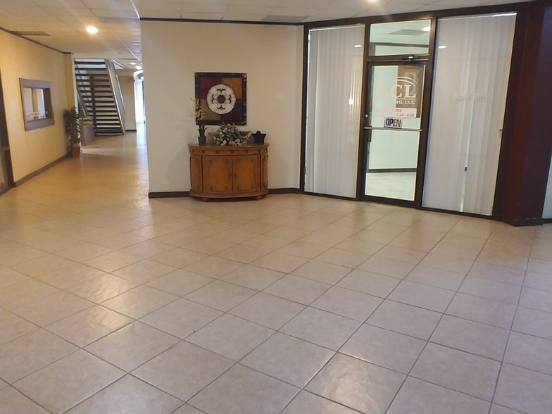 3222 Burke Rd, Pasadena, TX à louer - Autre - Image 3 de 12