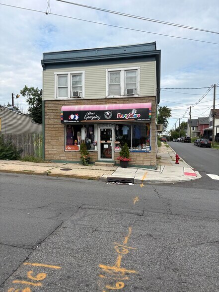 389 Somerset St, Somerset, NJ for lease - Building Photo - Image 2 of 6