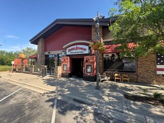 Plus de détails pour 5750 W 137th St, Overland Park, KS - Commerce de détail à louer