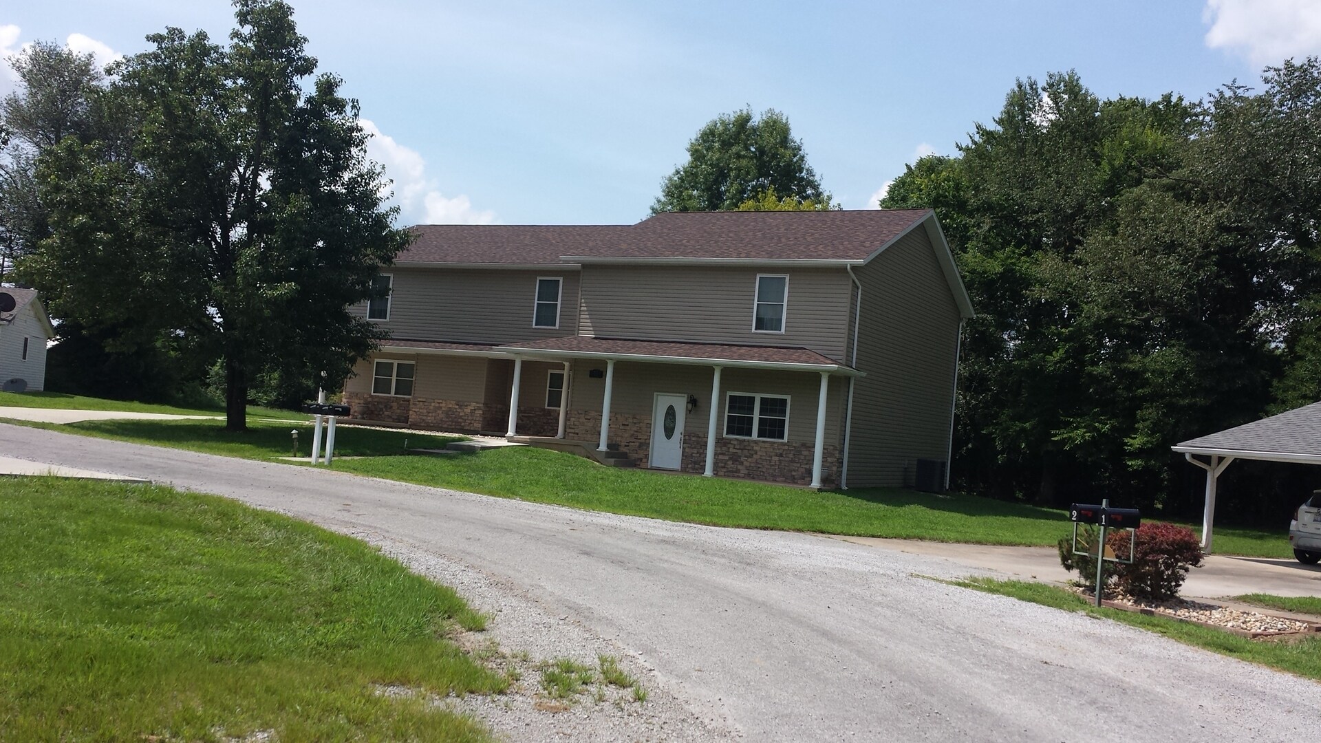 71 Village Dr, Carbondale, IL à vendre Photo principale- Image 1 de 2