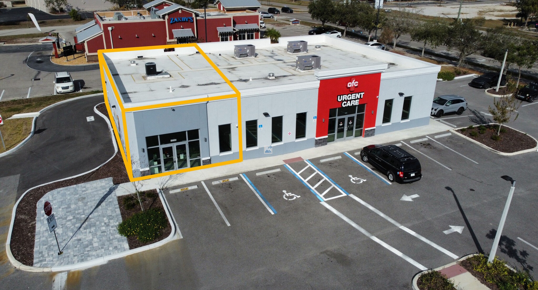 19580 Cochran Blvd, Port Charlotte, FL for lease Building Photo- Image 1 of 12