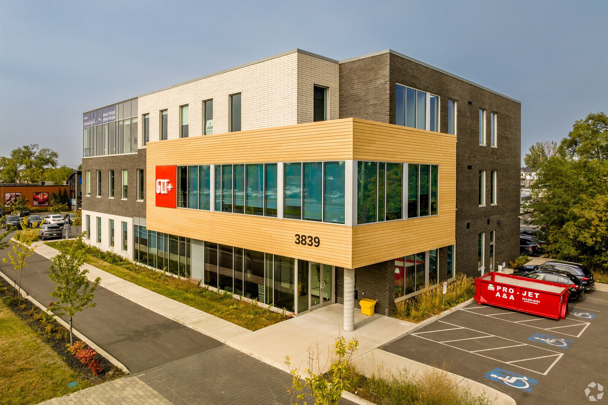 3839 Boul Taschereau, Longueuil, QC for sale Building Photo- Image 1 of 1