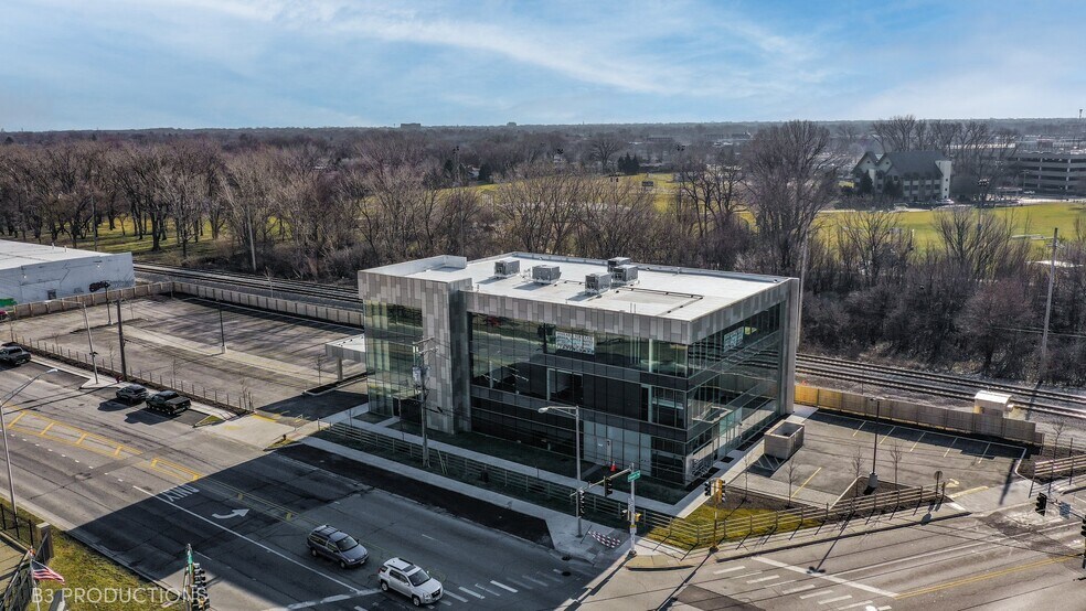 4457 Southwest Highway, Oak Lawn, IL à louer - Photo du bâtiment - Image 3 de 17
