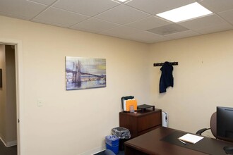 155 Main St, Manchester, CT for lease Interior Photo- Image 2 of 6