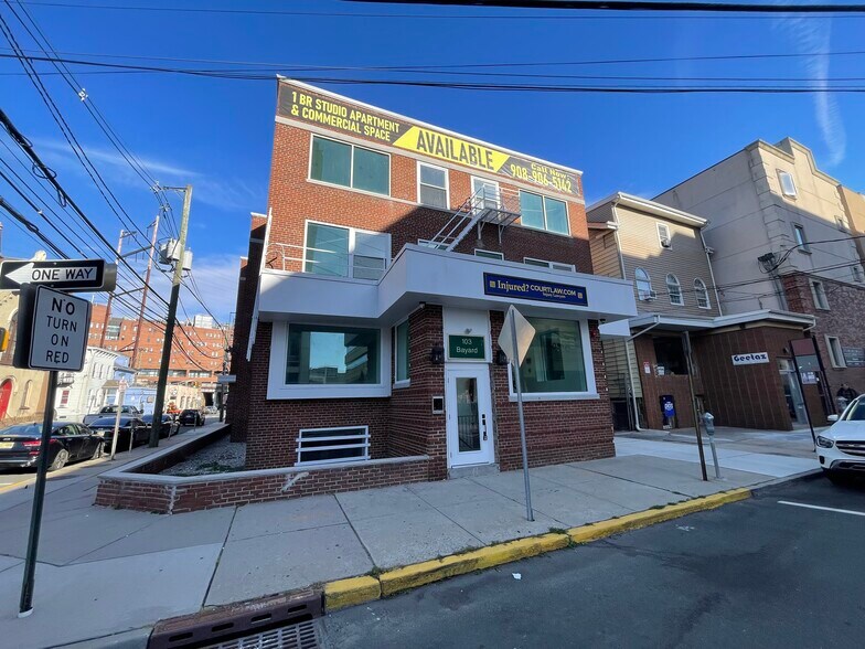 103 Bayard St, New Brunswick, NJ à louer - Photo principale - Image 1 de 22