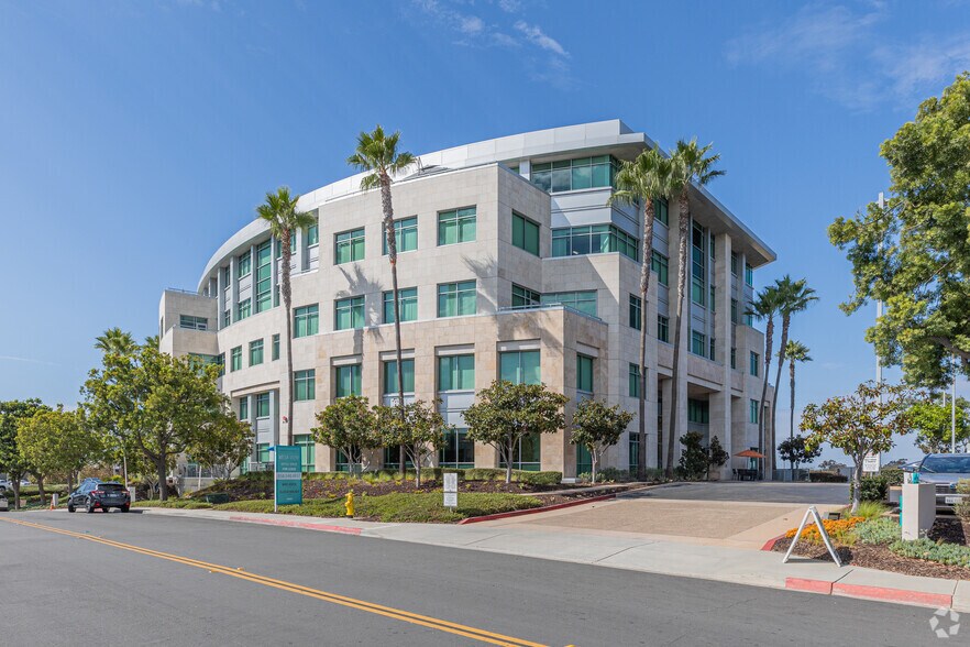 9350 Waxie Way, San Diego, CA for lease - Building Photo - Image 2 of 4