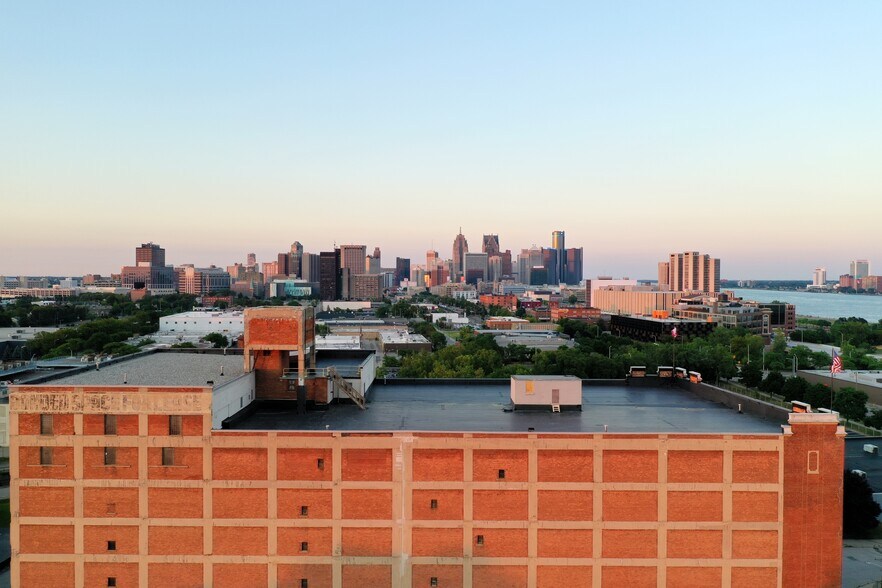 2030 Howard St, Detroit, MI à vendre - Photo du bâtiment - Image 3 de 19