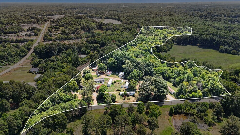 1678 Stone Street Ext, Mebane, NC à vendre - Photo du bâtiment - Image 1 de 31