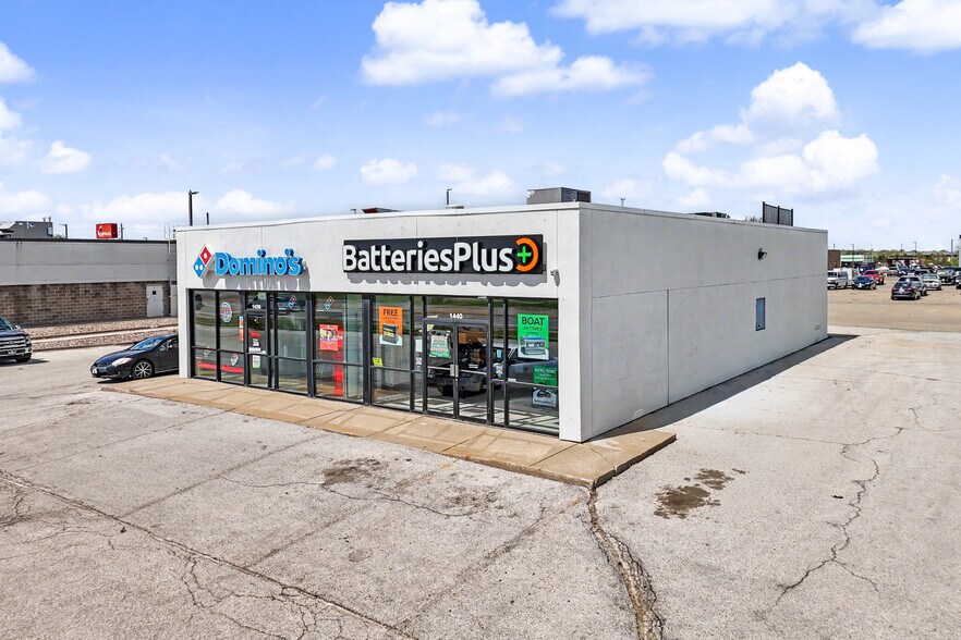 1430-1450 E Army Post Rd, Des Moines, IA à louer - Photo du bâtiment - Image 3 de 4
