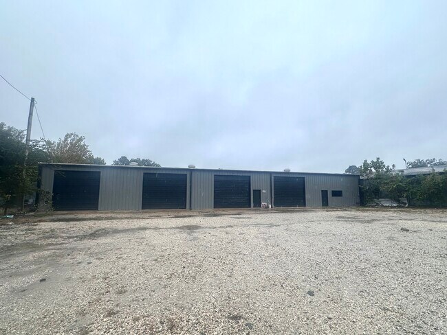 Plus de détails pour 217 Edison, Benton, AR - Local d'activités à louer