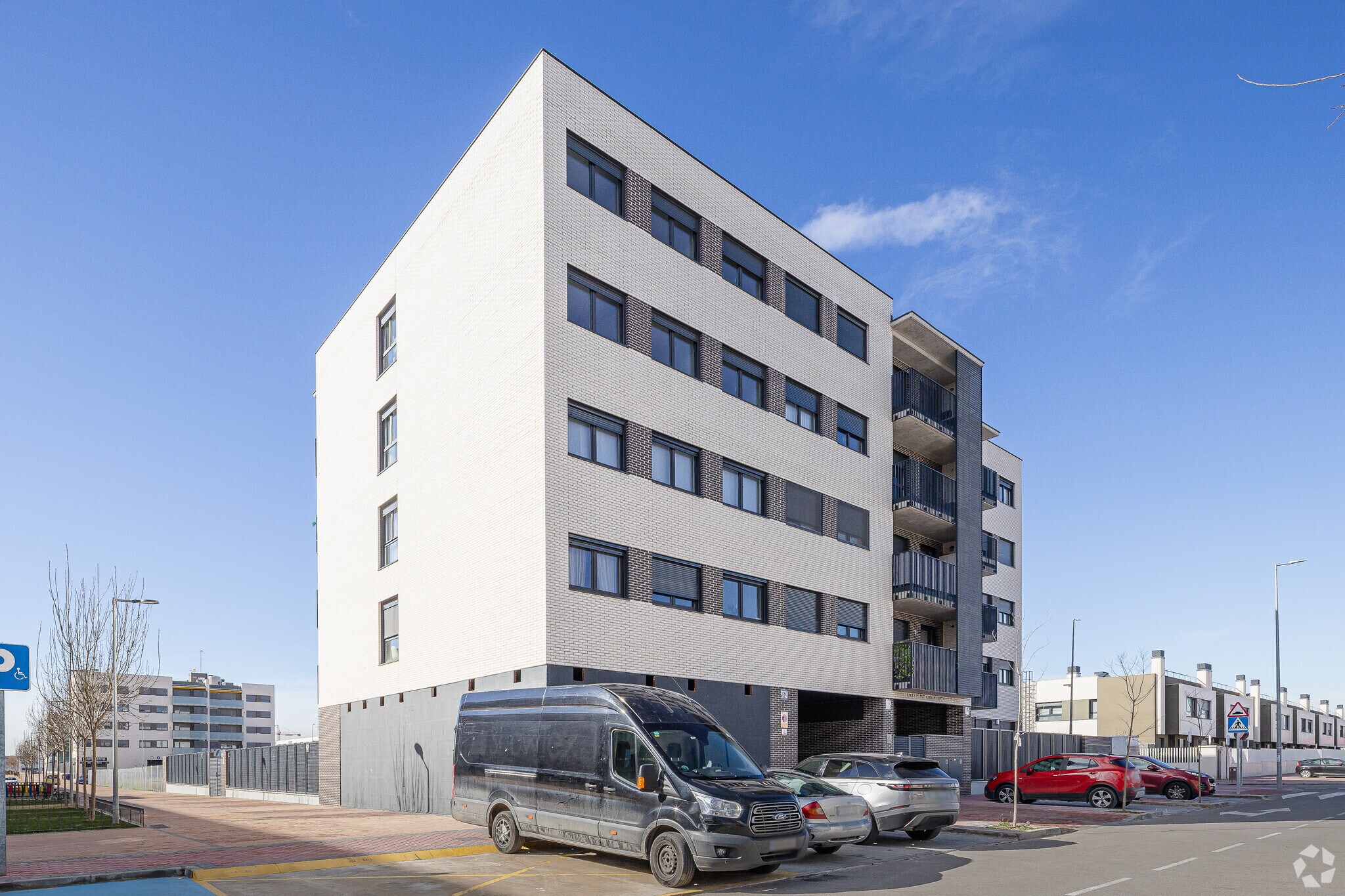 Commerce de détail dans Torrejón de Ardoz, Madrid à louer Photo principale- Image 1 de 3