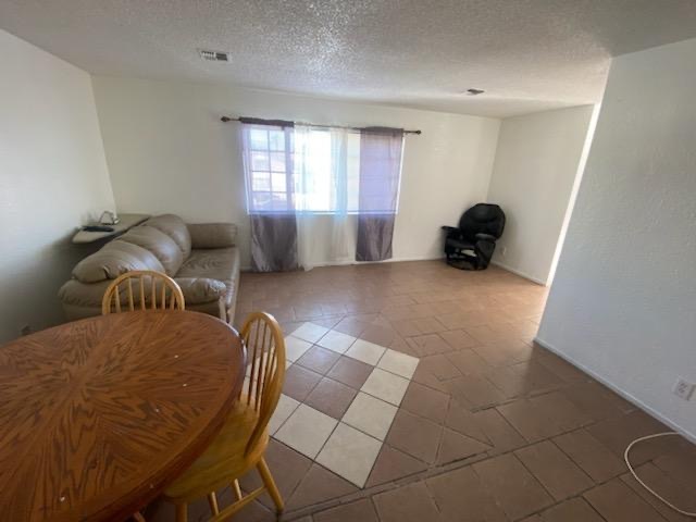 4381 Cy Cliffview Cir, Las Vegas, NV à vendre - Photo int rieure - Image 3 de 16