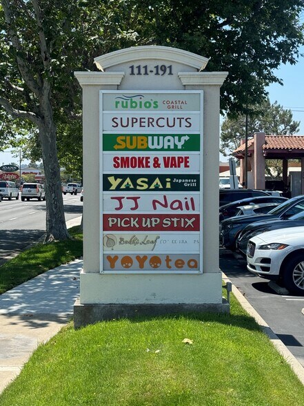 183 E Yorba Linda Blvd, Placentia, CA à louer - Autre - Image 2 de 4