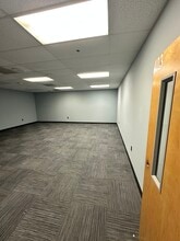 2211-2213 S Military Hwy, Chesapeake, VA for lease Interior Photo- Image 1 of 3