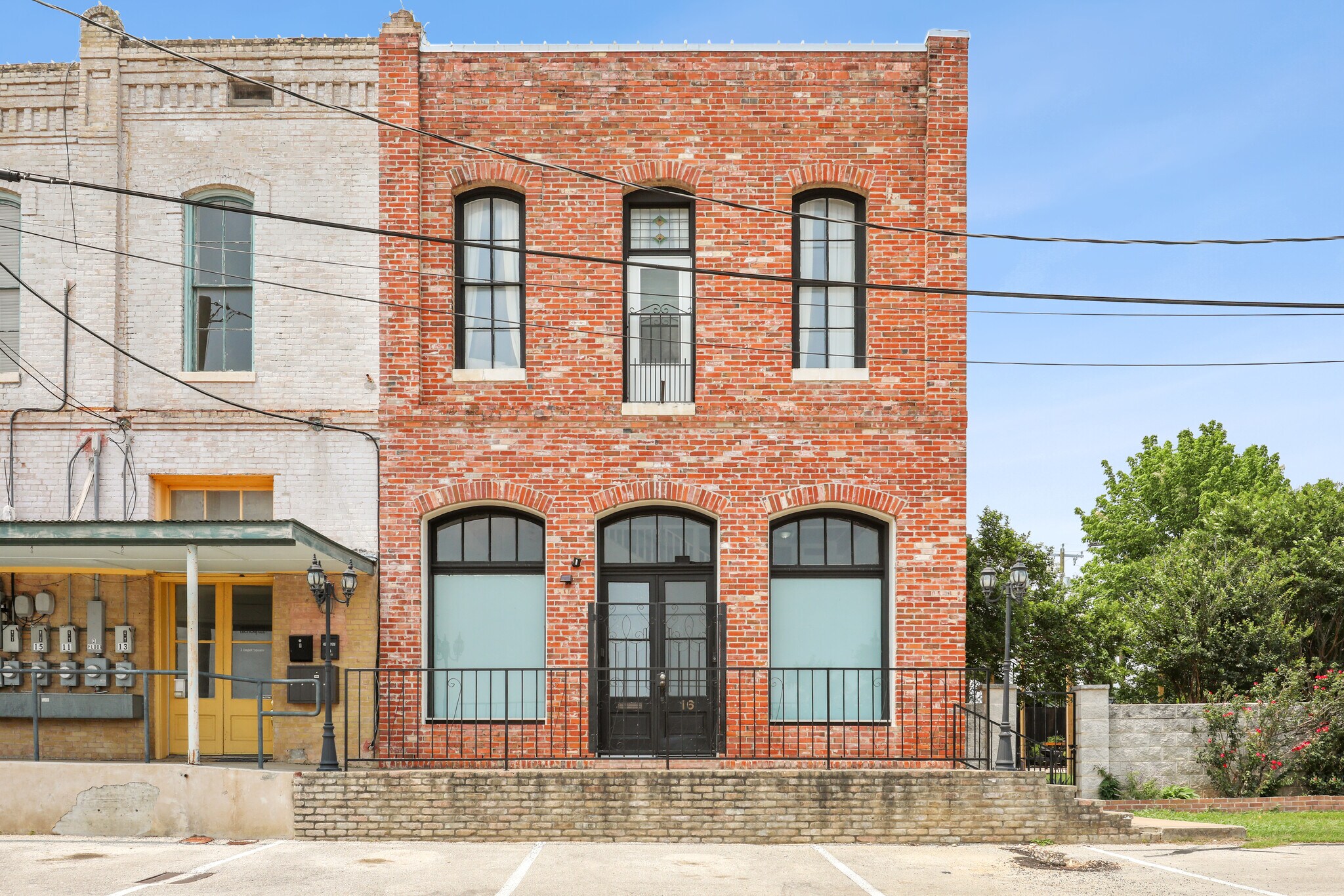 4 Depot st, Elgin, TX à vendre Photo du bâtiment- Image 1 de 36