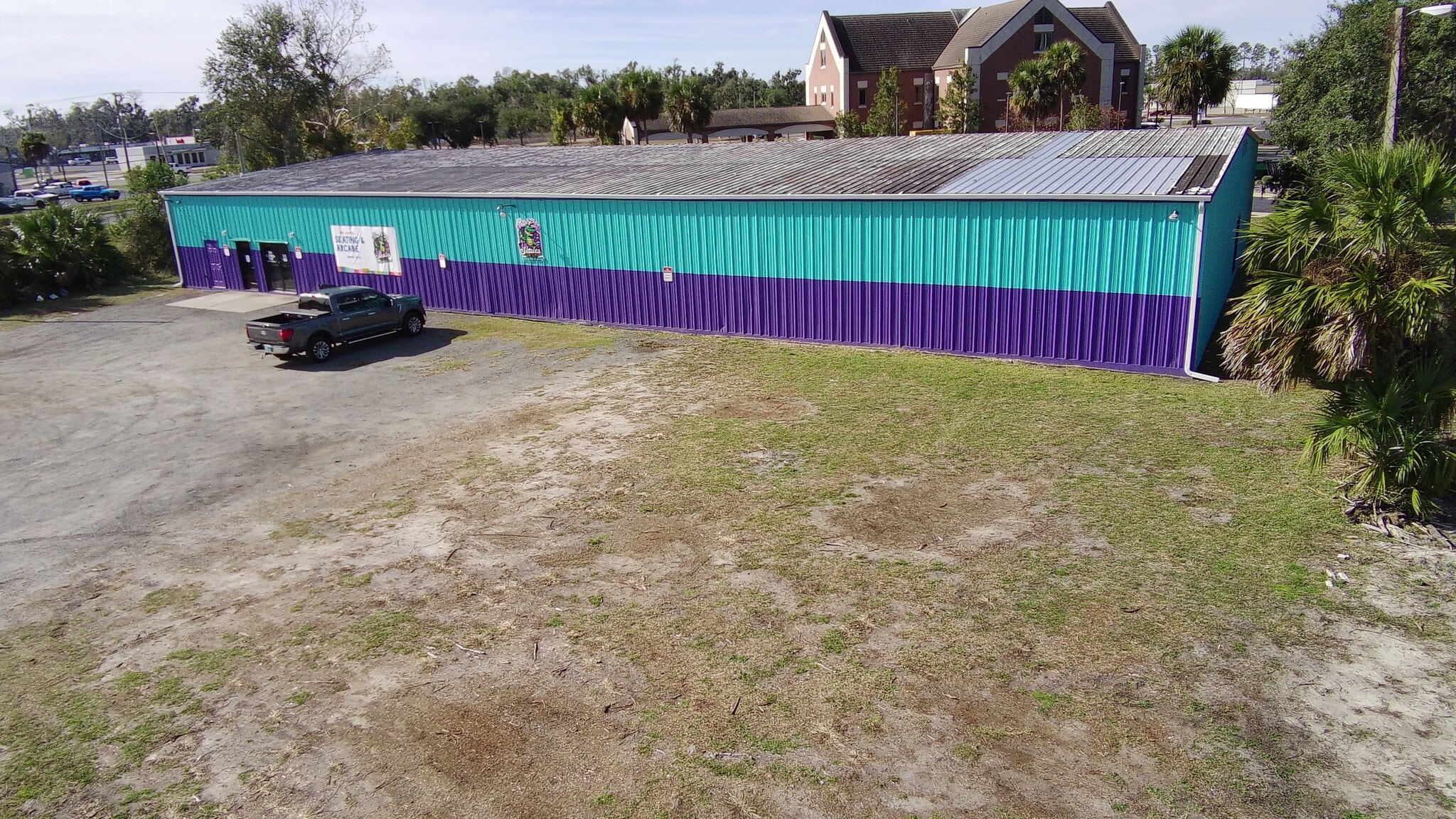 2011 S Jefferson St, Perry, FL for sale Primary Photo- Image 1 of 9