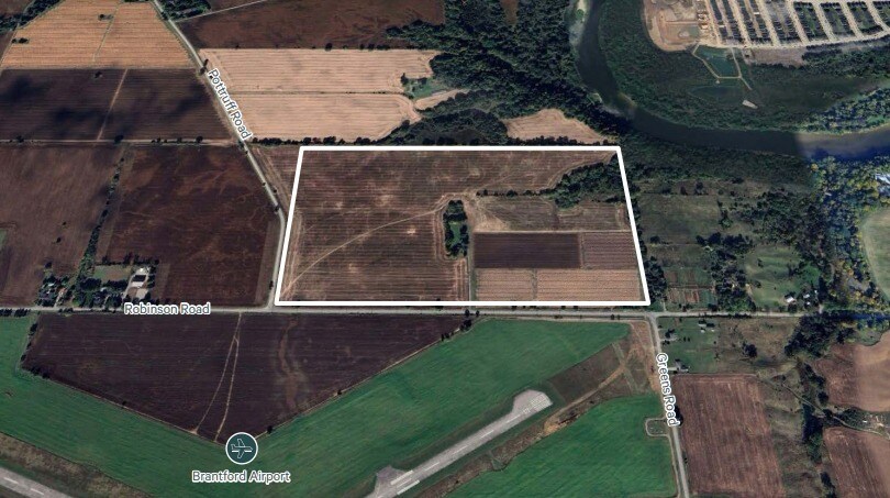 135 Robinson Rd, Brantford, ON for sale Building Photo- Image 1 of 1