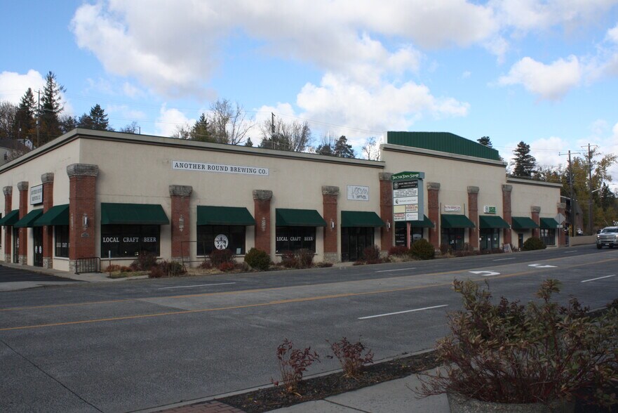 745 N Grand Ave, Pullman, WA à louer - Photo du bâtiment - Image 1 de 3