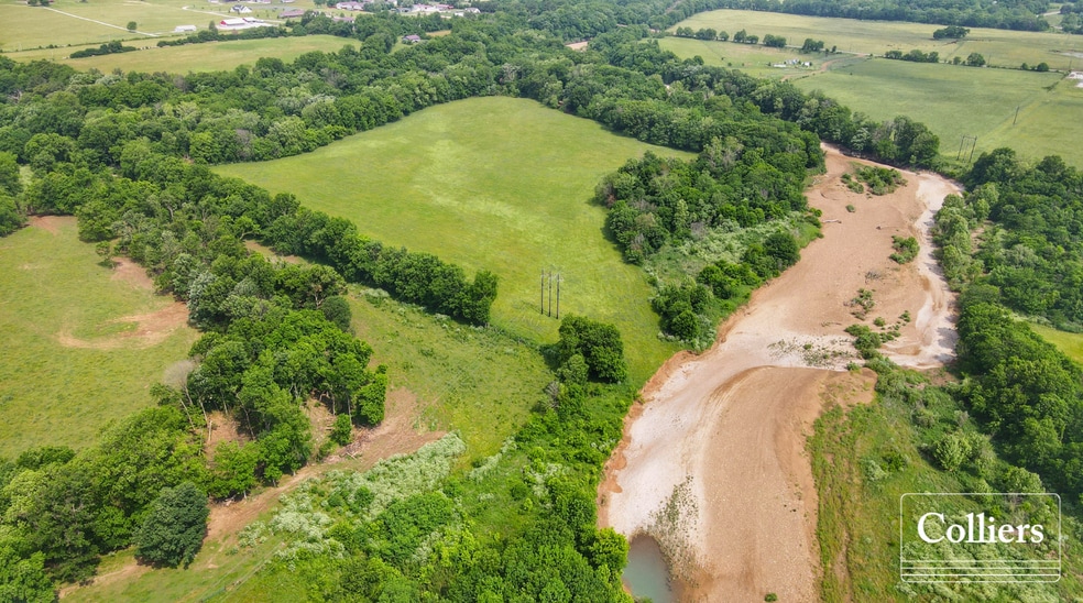 State 295 & 74 Madison County hwy, Wesley, AR à vendre - Photo du bâtiment - Image 3 de 5