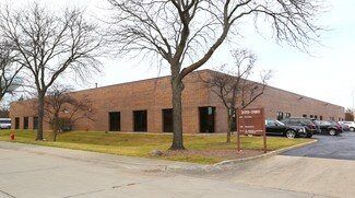 More details for 3170-3190 MacArthur Blvd, Northbrook, IL - Industrial for Lease