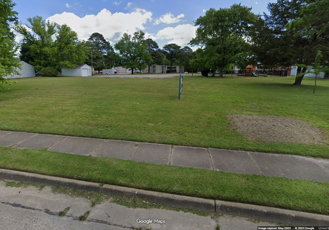 8918 Tidewater Dr, Norfolk, VA à vendre Photo principale- Image 1 de 3