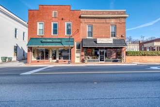 293 W Main St, Abingdon, VA for lease Interior Photo- Image 1 of 5