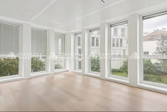 9-11 Rue De L'Est, Boulogne-Billancourt for lease Interior Photo- Image 1 of 4