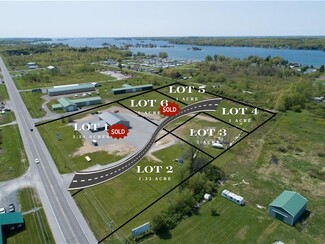 Plus de détails pour 42685 NYS ROUTE 12, Alexandria Bay, NY - Terrain à vendre