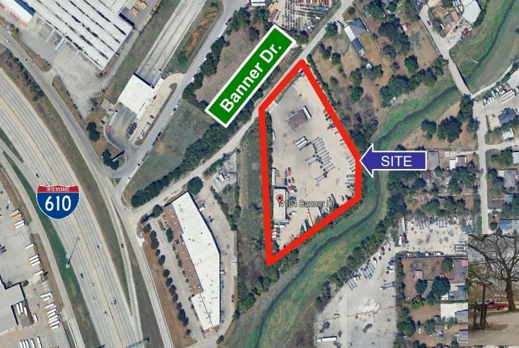 4104 Banner Dr, Houston, TX for lease - Building Photo - Image 1 of 1