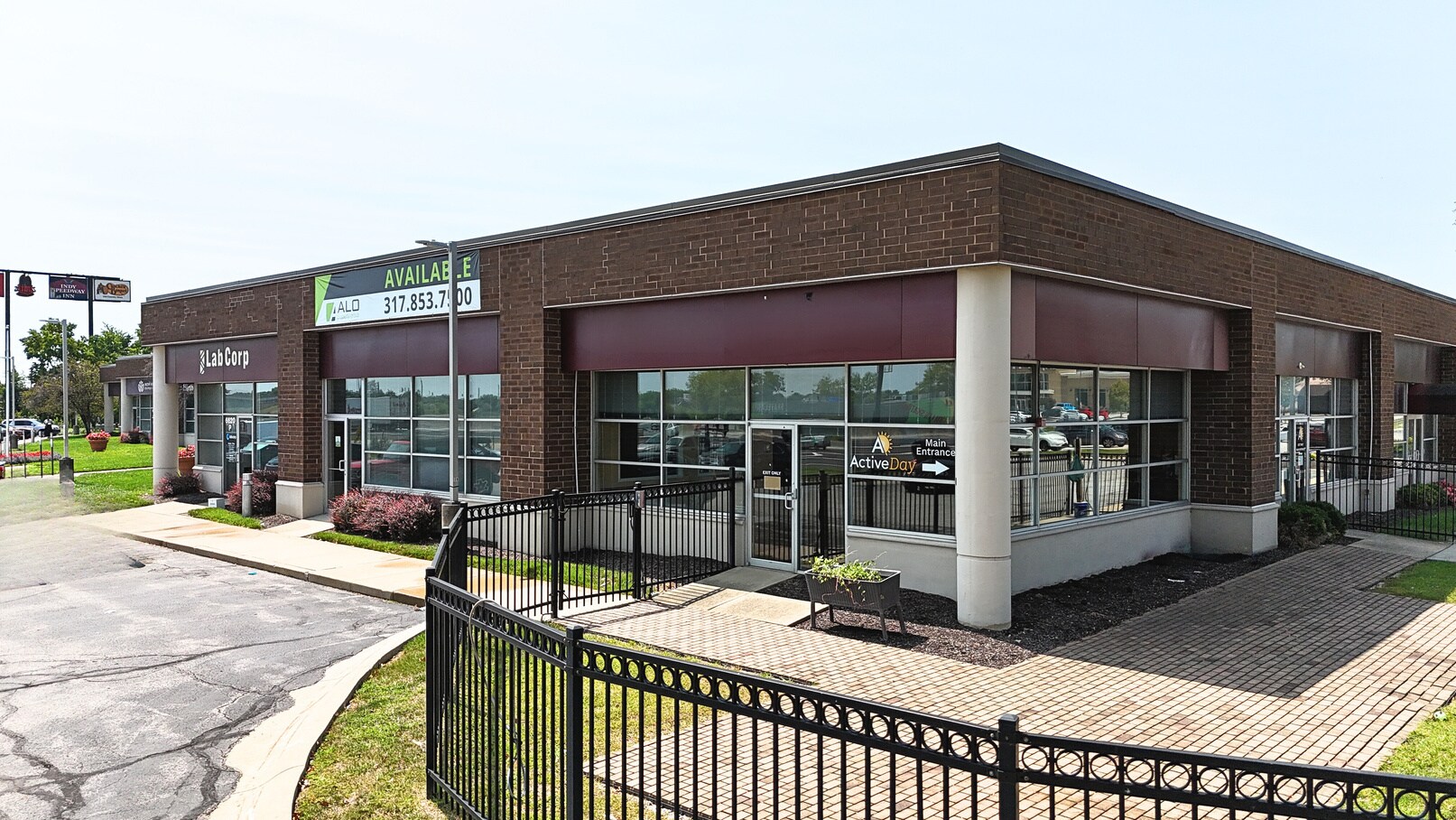6620 Parkdale Pl, Indianapolis, IN for lease Building Photo- Image 1 of 4