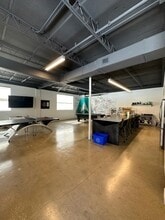 1570 Boulevard Of The Arts, Sarasota, FL à louer Photo du bâtiment- Image 2 de 9