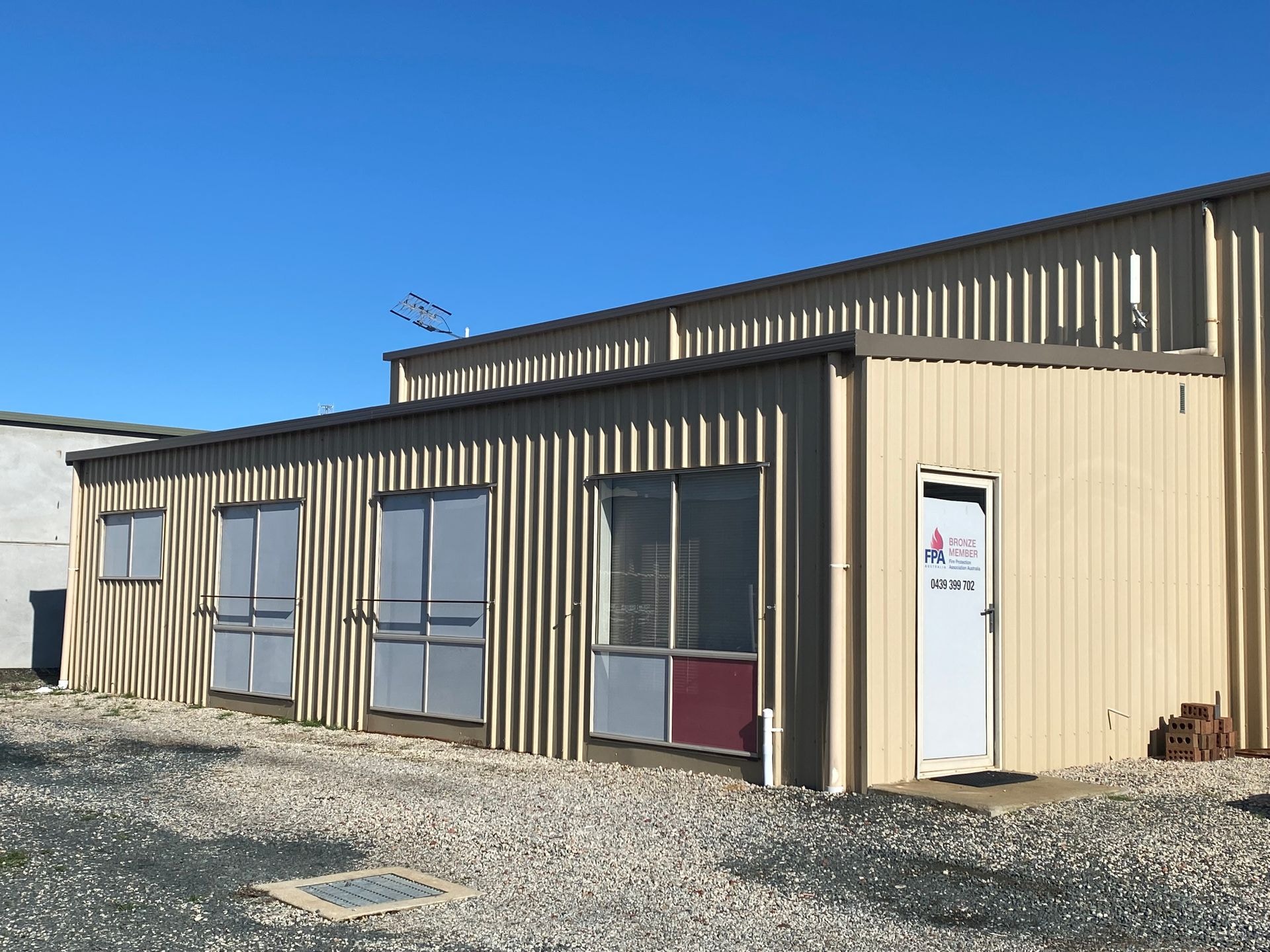 5 Bowlan St, Moama for lease Primary Photo- Image 1 of 2
