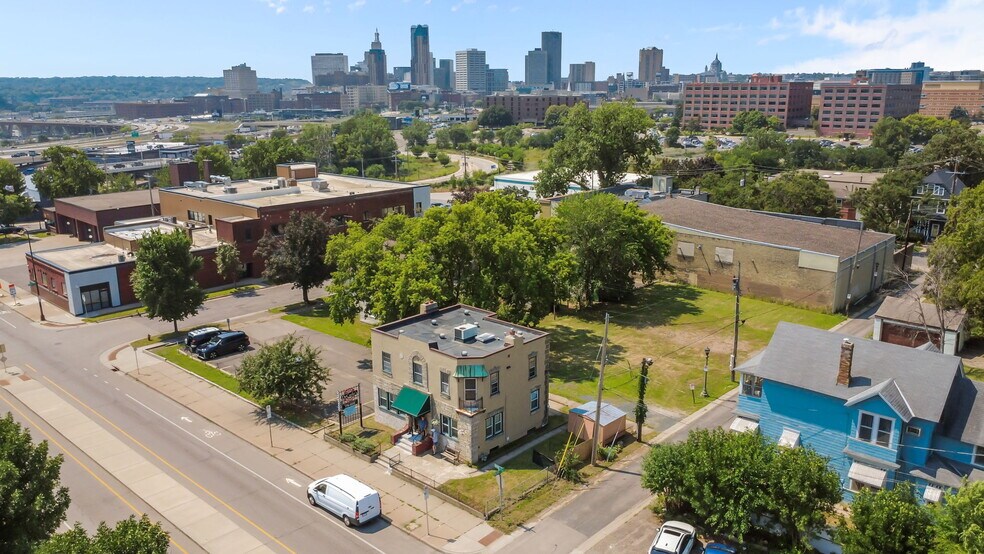 539 Payne Ave, Saint Paul, MN à vendre - Photo du bâtiment - Image 1 de 30