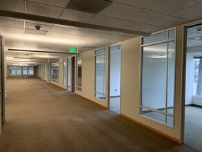 261 S Figueroa St, Los Angeles, CA for lease Interior Photo- Image 2 of 3