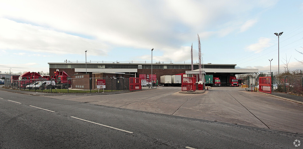 Mill Ln, Winwick for sale - Building Photo - Image 1 of 1