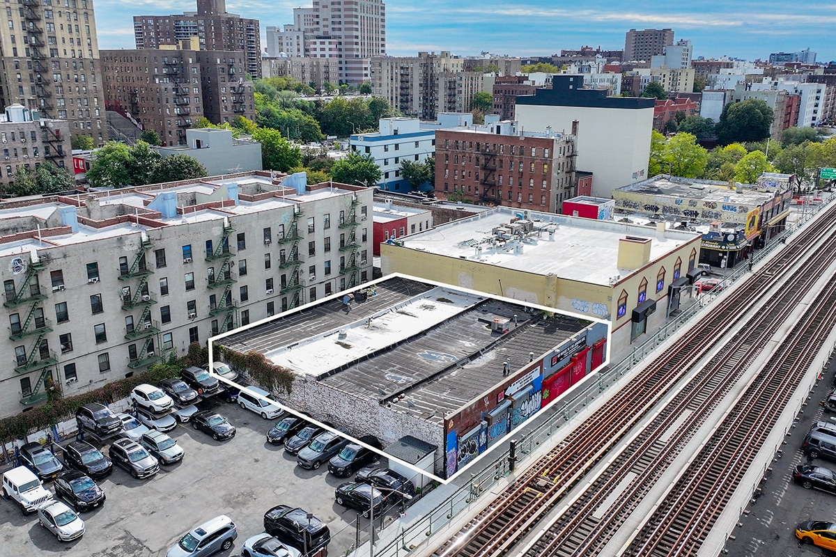 1712 Jerome Ave, Bronx, NY for lease Primary Photo- Image 1 of 4