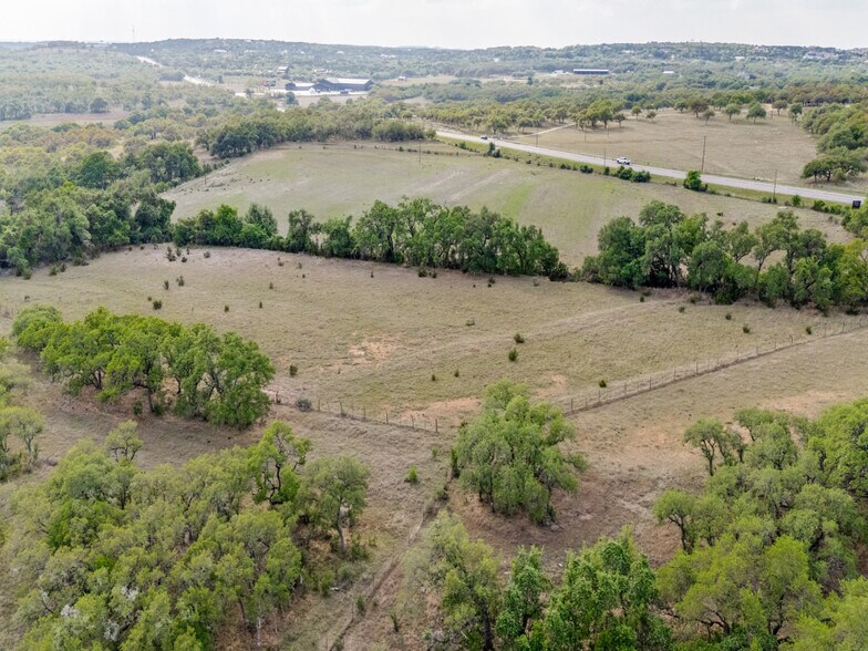 745 State 46 E hwy, Boerne, TX for sale - Building Photo - Image 3 of 4