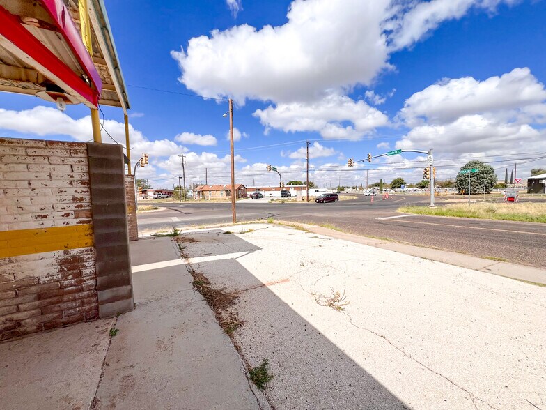 600 Prairie Ave, Odessa, TX à vendre - Photo du bâtiment - Image 3 de 10
