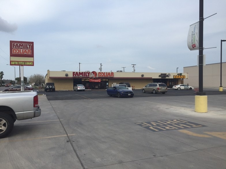 149-153 E US Highway 77, San Benito, TX à louer - Photo principale - Image 1 de 3