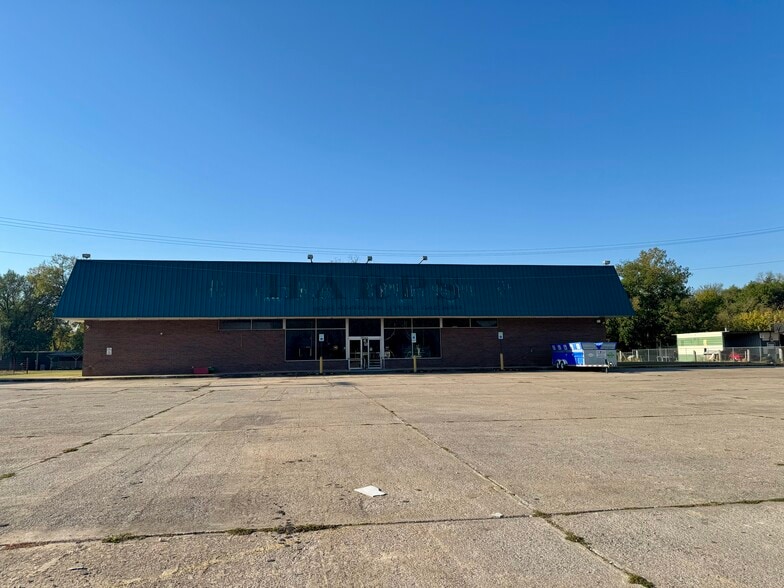 210 Main St, Noel, MO for sale - Building Photo - Image 3 of 6