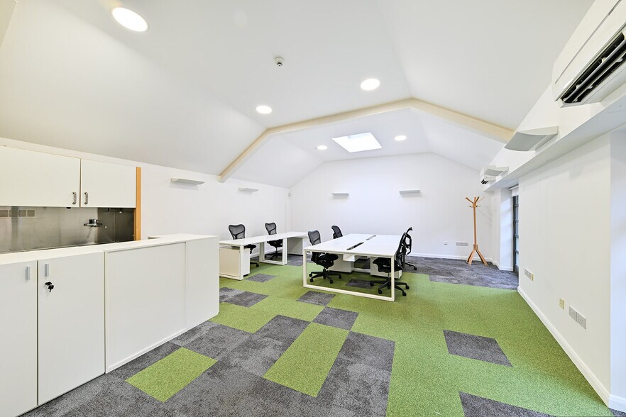 12 Argyle Walk, Londres à louer - Photo du bâtiment - Image 3 de 6