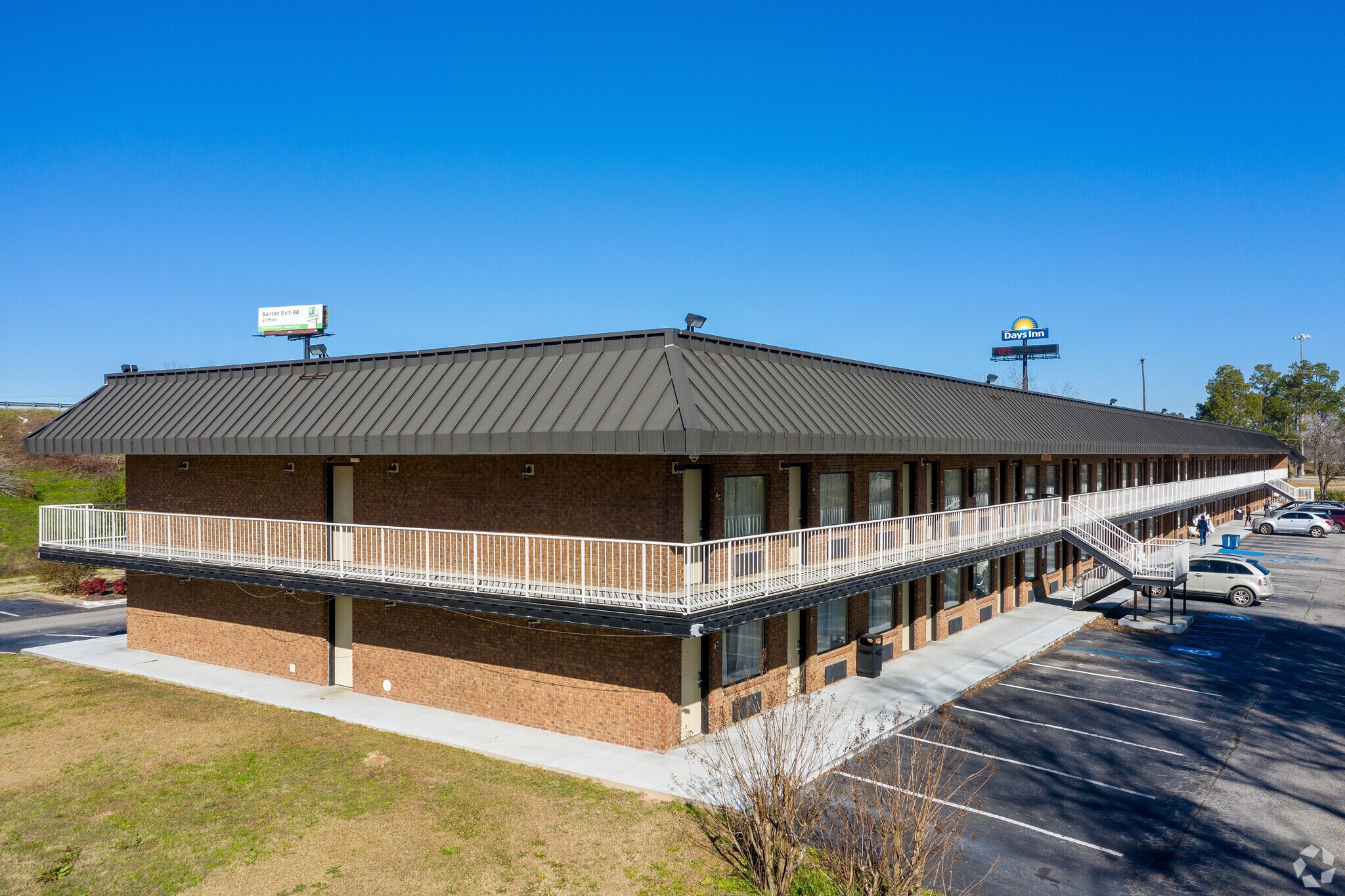 139 Motel Dr, Saint George, SC for sale Primary Photo- Image 1 of 1