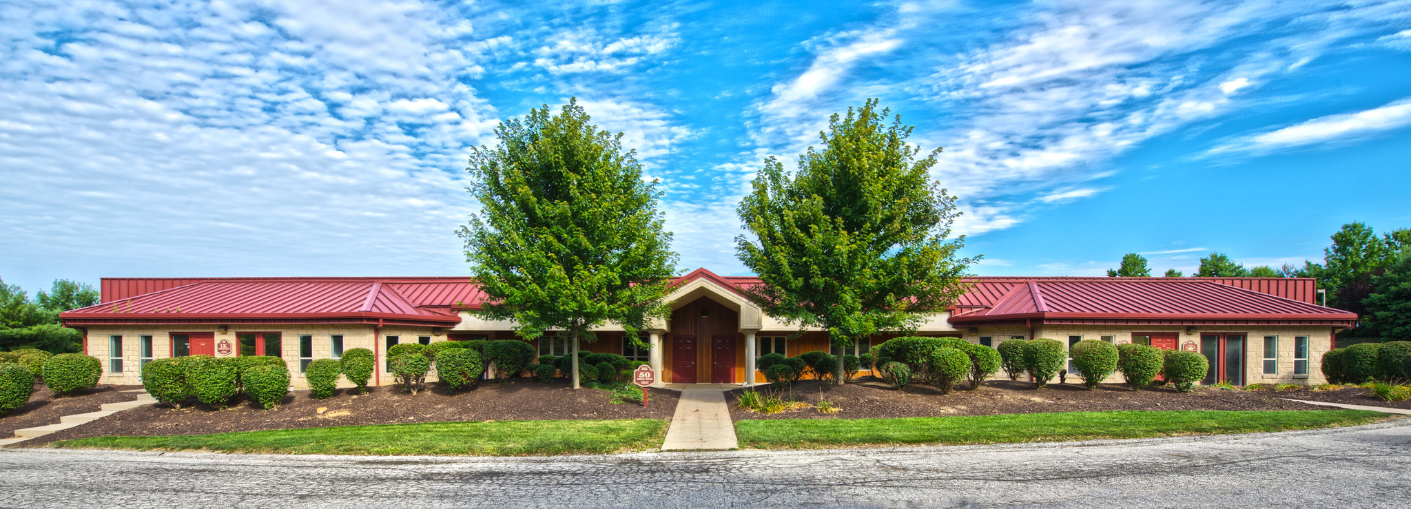 300 Old Pond Rd, Bridgeville, PA for sale Primary Photo- Image 1 of 1