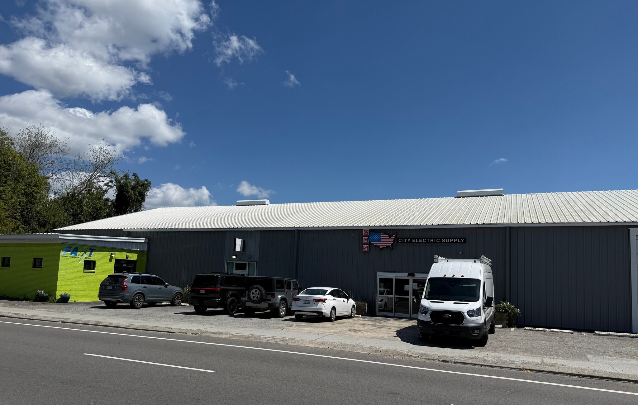 1836 Meeting Street Rd, North Charleston, SC for lease Primary Photo- Image 1 of 4