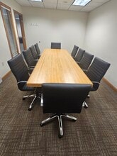 5485 W Grande Market Dr, Appleton, WI for lease Interior Photo- Image 2 of 11