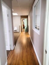 171 E Thousand Oaks Blvd, Thousand Oaks, CA à louer Photo intérieure- Image 1 de 4