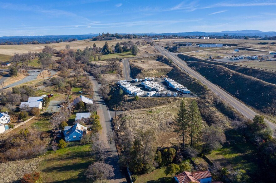 135 Central Eureka Dr, Sutter Creek, CA à vendre - Photo principale - Image 1 de 9