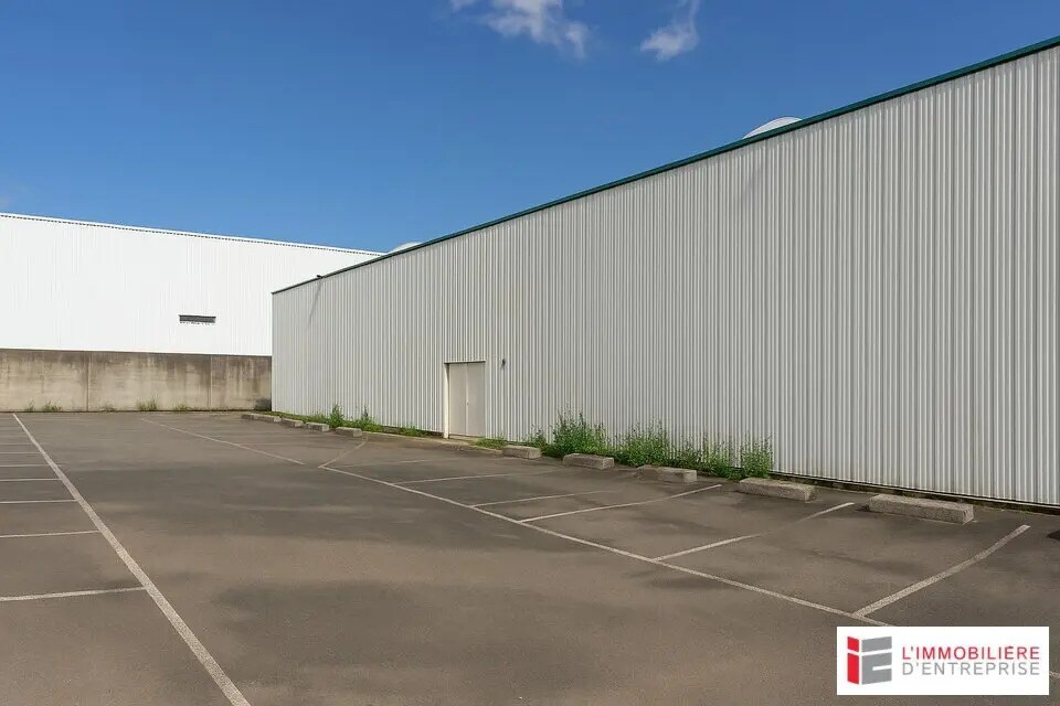 Flex in Saint-Grégoire for lease Primary Photo- Image 1 of 4
